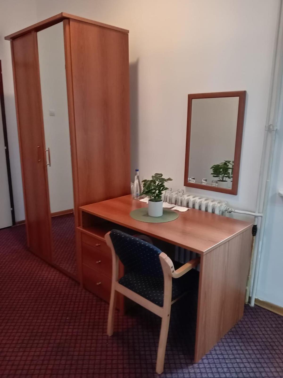 Hotel Vlasina - Vlasinsko Jezero Власина Рид Екстериор снимка